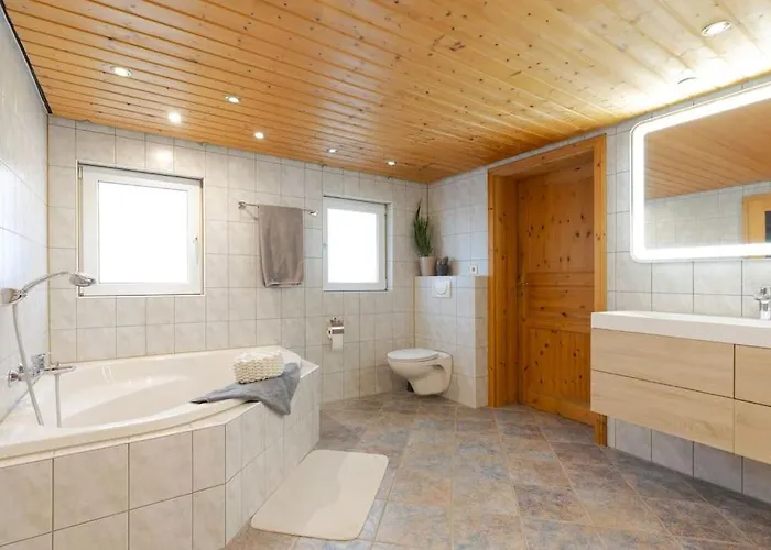 Helles In St. Johann Apartment *